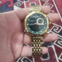 ساعت نیو فورس
