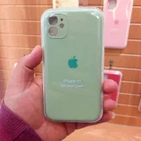 یکی بخر دوتا ببر قاب سیلیکونی اصلی آیفون 11
