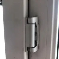 تعمیروریگلاژدروپنجره پی وی سی وآلومینیوم|خدمات پیشه و مهارت|هشتگرد, فاز ۱ مهستان|دیوار