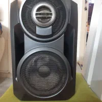 لوستر تک شاخه نو|لوستر و چراغ آویز|تهران, فلسطین (میدان انقلاب)|دیوار