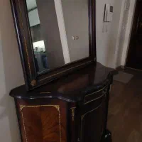 آینه و کنسول چوبی