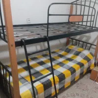 تخت دو طبقه