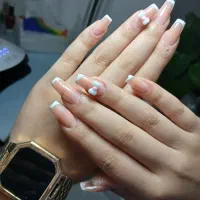 تخفیف ۵۰ درصدی خدمات ناخن به مناسبت شب یلدا|خدمات آرایشگری و زیبایی|رشت, باهنر|دیوار