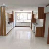 آپارتمان سه خوابه لوکس موقعیت عالی قیمت مناسب