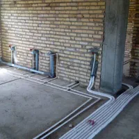 لوله کشی آب و فاظلاب و کلیه نصبیات وتعمیرات