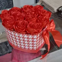 گل و باکس روبانی