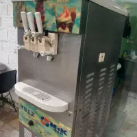 دستگاه بستنی