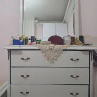 فروش تخت و اینه دراور