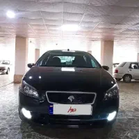 رانا پلاس مشکی ۱۴۰۲