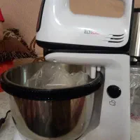 همزن با کاسه ی چرخان