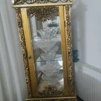 ویترین طلایی بسیار شیک