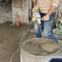 کارگر،شاگرد کاشیکار