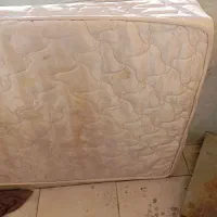 یه عدد تشک فنری یه نفری یه عدد دونفری|تشک تختخواب|یاسوج, |دیوار