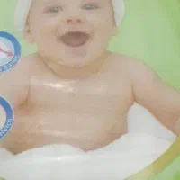 تعدادی پوشک بچه مولفیکس سایز۲