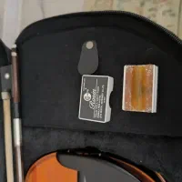 ویولن|ویولن|شهریار, شهریار|دیوار