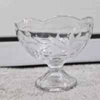 بستنی خوری گل یاقوتی