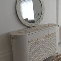 آینه و کنسول