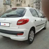 ۲۰۶مدل ۸۲سفید