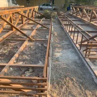 یک عدد بیلبورد تبلیغاتی