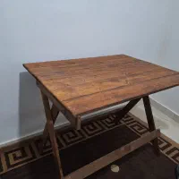 میز نراد تاشو
