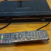 گیرنده دیجیتال و کابل رابط سه به سه
