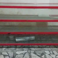 ویترین آهنی