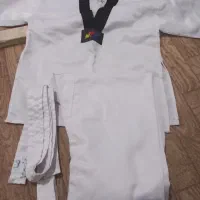 لباس تکواندو ۲۰۰ تومن