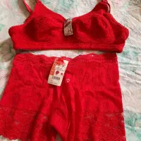 لباس زیر زنانه و ساق دست|لباس|رشت, نامجو|دیوار