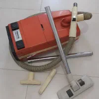 جاروبرقی ایتالیایی