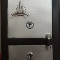 گاوصندوق دوطبقه