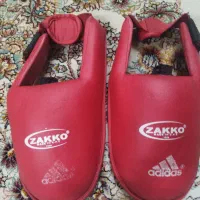 تعدادی وسایل تکواندو