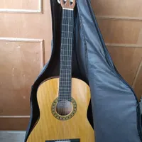 گیتار والنسیا