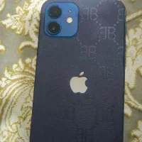 اپل iPhone 12 با حافظهٔ ۶۴ گیگابایت