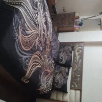 سرویس خواب کامل  همراه با تشک تمیز همراه با کمد