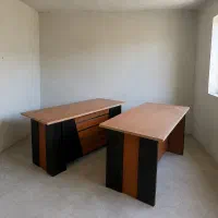 دو عدد میز اداری