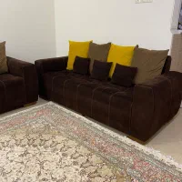 مبل ۷نفره در حد نو و ۳ تا میز (عسلی) کوچیک همراهش|مبلمان خانگی و میز عسلی|اهواز, کمپلو جنوبی|دیوار