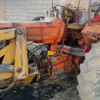 تراکتور|خودرو سنگین|لاران, |دیوار