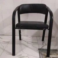 صندلی درحد نو ۸عدد