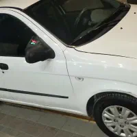تیبا صندوق دار سفیدمدل96