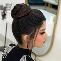 میکاپ و شنیون تخصصی و آموزش|خدمات آرایشگری و زیبایی|کرمانشاه, |دیوار