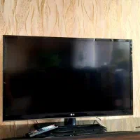 تلوزیون ال ای دی ۴۲ اینچ در حد نو نو