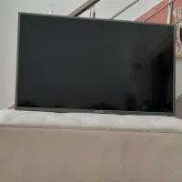 تلویزیون ۵۰ اینچ