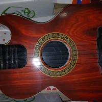 گیتار بچگانه|گیتار، بیس، امپلیفایر|جیرفت, |دیوار