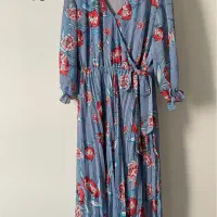 لباس مجلسی نو و در حد نو|لباس|شیراز, آزادی|دیوار