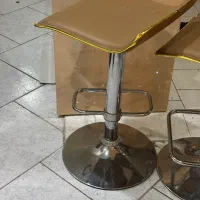 ۲ عدد صندلی کانتر