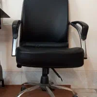 صندلی  چرخشی|صندلی و نیمکت|گلپایگان, |دیوار