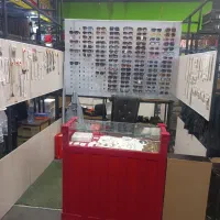 استند عینک و میز ام دی اف