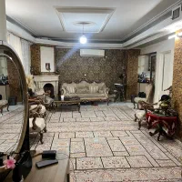 93-متر-دو-خوابه-بر-میدان-جمهوری-اداری-مسکونی