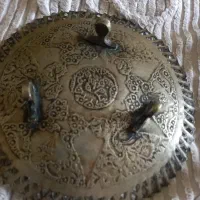 انگاره بزرگ ویک بشقاب برنجی|کلکسیون اشیاء عتیقه|کرج, فاز ۱ مهرشهر|دیوار