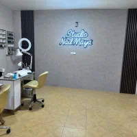 تابلو مرکز ناخن و تمامی ابزارو مواد کاشت ناخن|آرایشگاه و سالن‌های زیبایی|خرم‌آباد, |دیوار